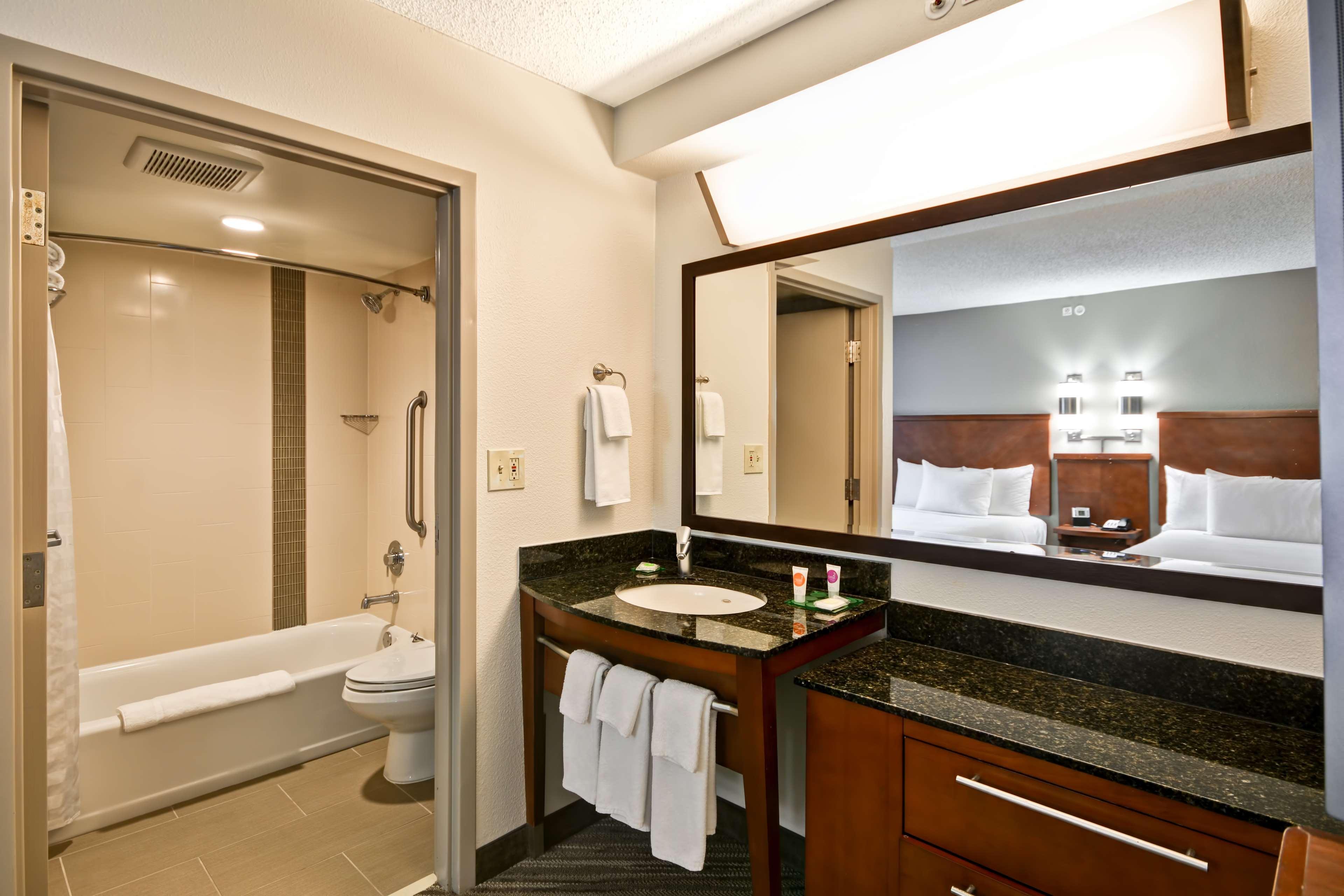 Hyatt Place Madison/Downtown Экстерьер фото